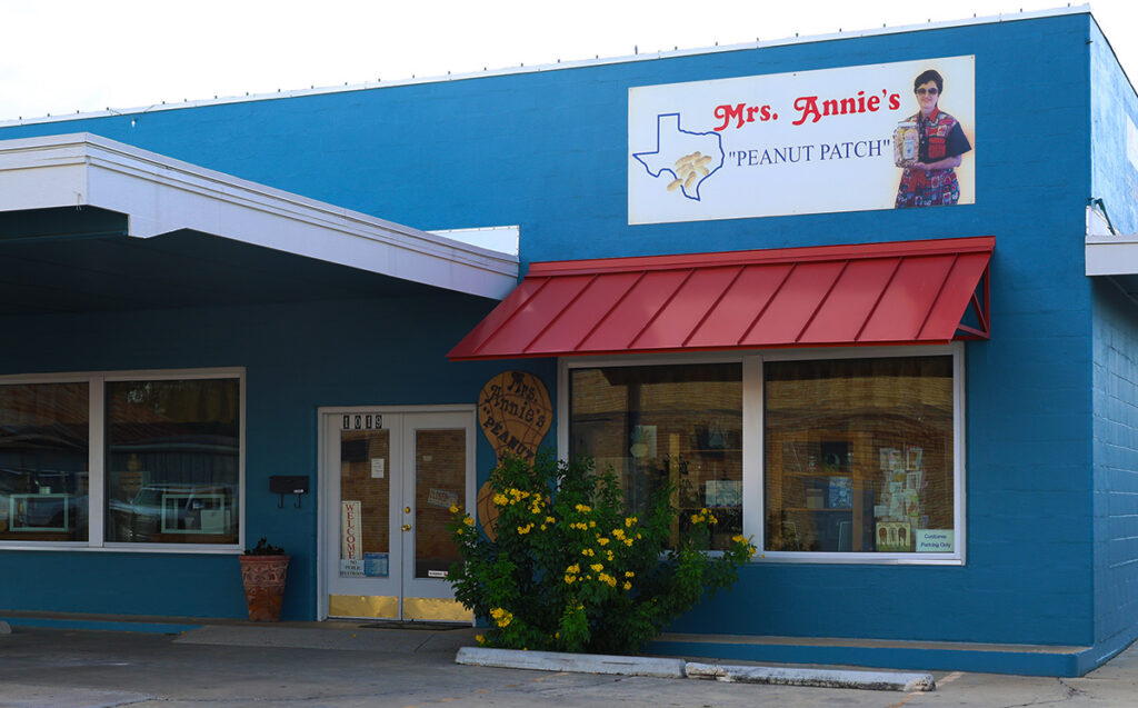 Mrs. Annie's Peanut Patch  Floresville, Texas